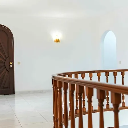 Villa Irene Golf House - Privat Heated Pool & Games & Golf Quarteira