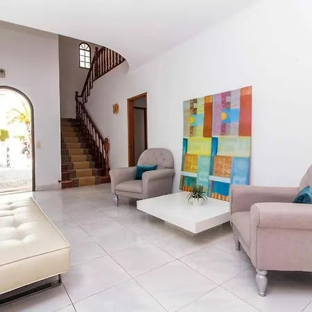 Irene Golf House - Privat Heated Pool & Games & Golf Картейра